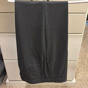J.M. Hagaar Dress Pant; Dark Gray 36 x 29 Slim Fit